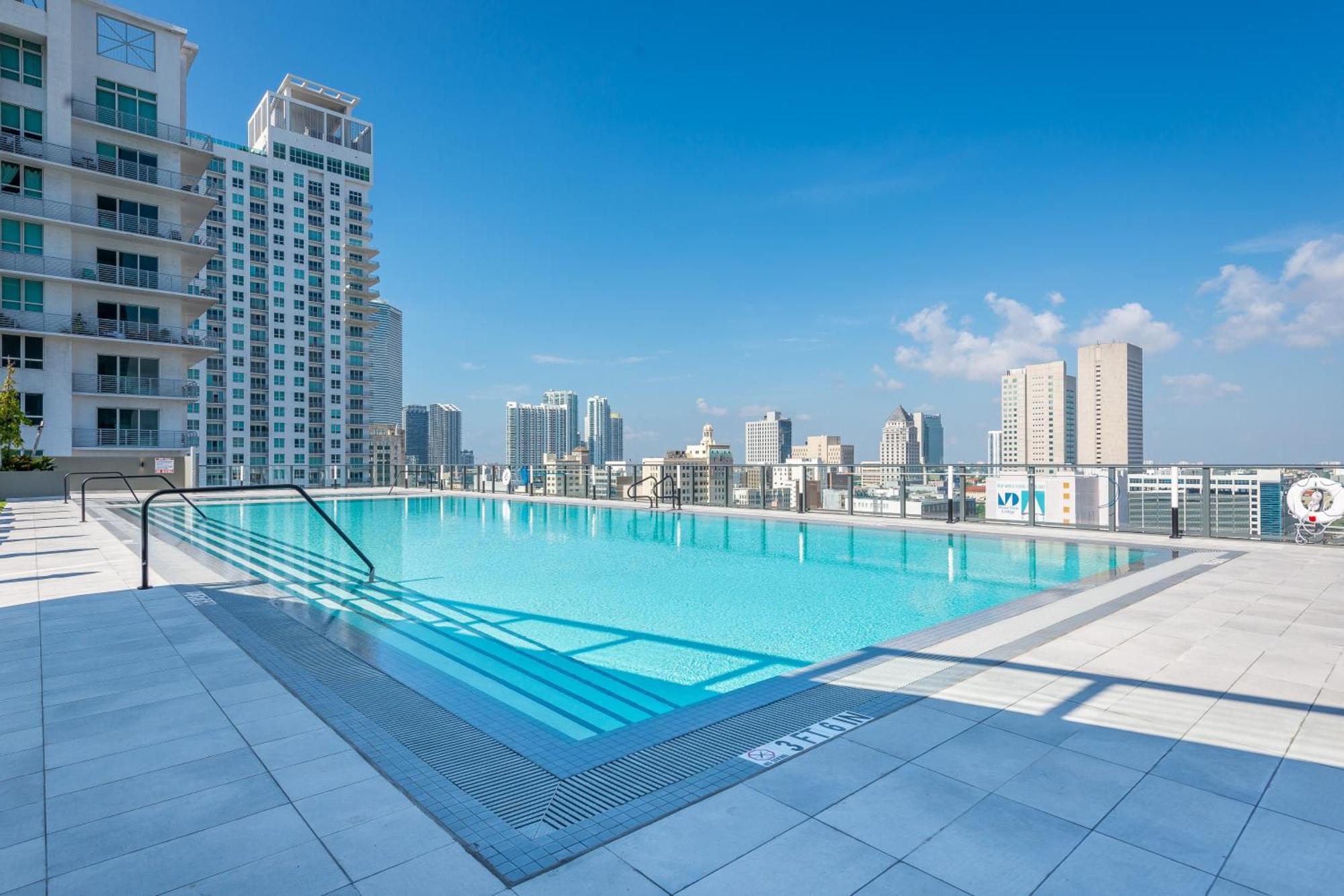 Sentral Alea Miami Aparthotel Eksteriør bilde